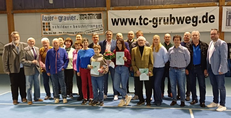 Vorstandschaft beim DJK-TC Passau Grubweg im Amt bestätigt!